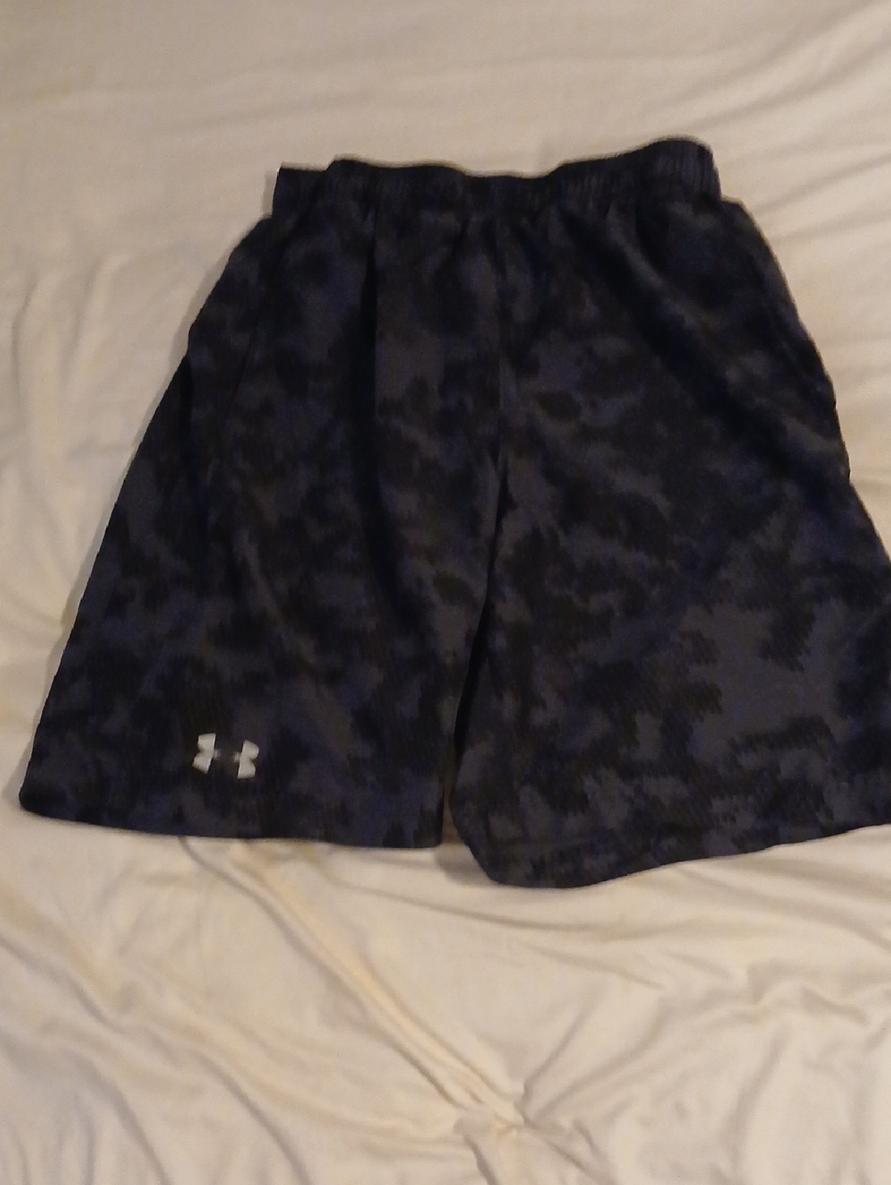 Under Armour Men's Navy and Black Camo Performance Shorts